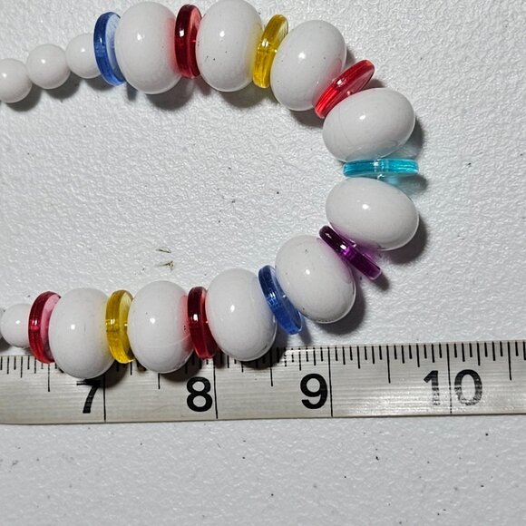 Boho Chic White Beaded Chunky Necklace Multicolored Accent Beads Whimsical Women - Picture 5 of 5